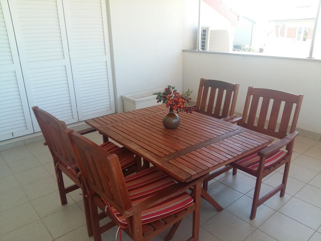 Apartments Bernarda Sumpetar Εξωτερικό φωτογραφία